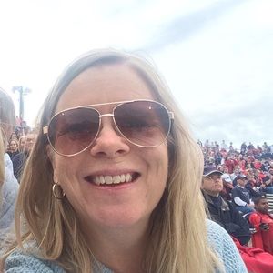 Meet your Posher, Tracey